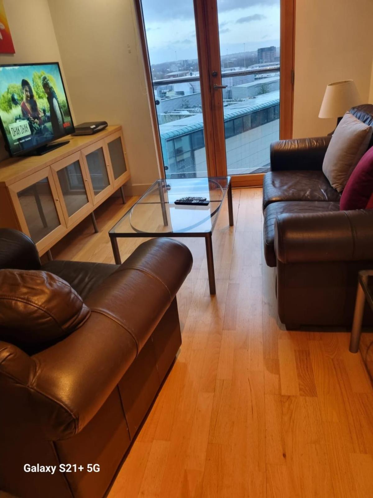 Rooshaus Leeds Docks Apartamento Exterior foto